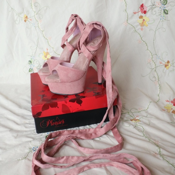 Pink Velvet Ballerina Pleasers - Picture 2 of 15